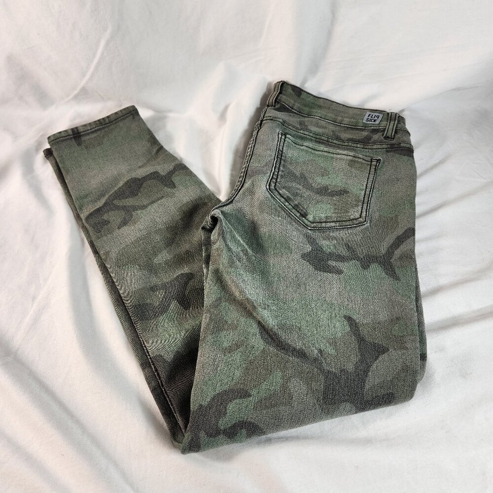 Flip Side Juniors Sz 9 Reversible Skinny Jeans Green Camo Stretch Comfort Skinny